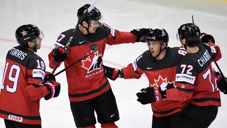 Сборная Канады