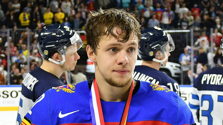 Артемий Панарин