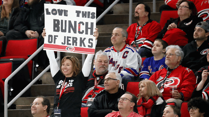 «Люблю эту кучку придурков»