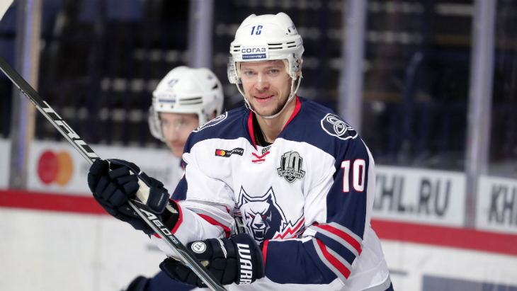 «Нефтехимик»