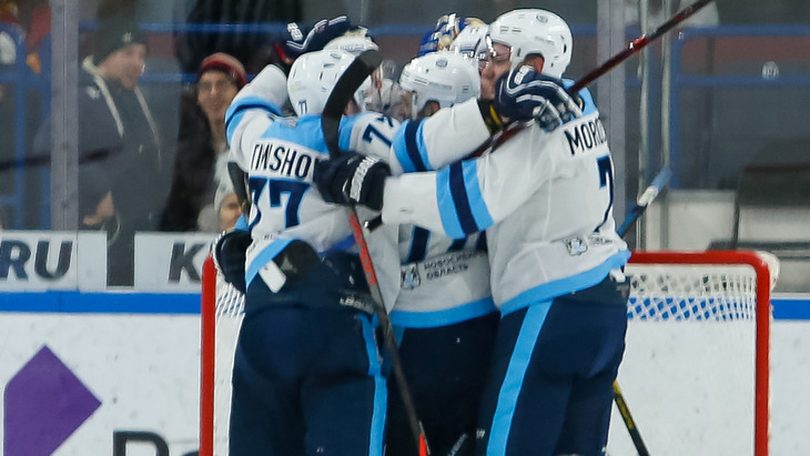 Хоккеисты «Сибири»