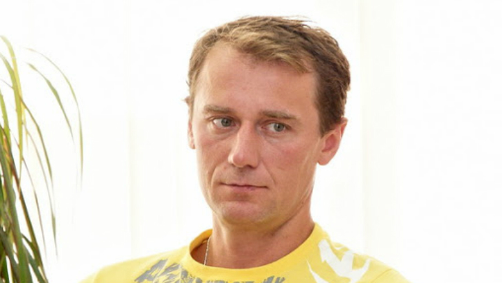 Олег Антоненко