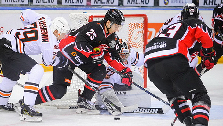 «Авангард» — «Амур»