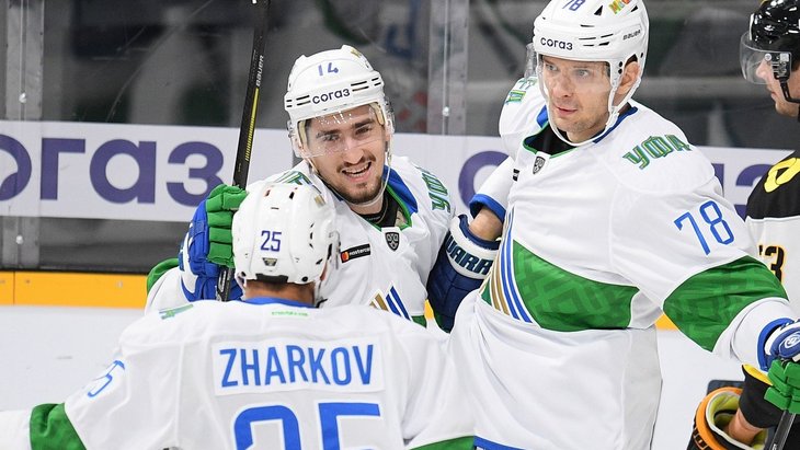 Хоккеисты «Салавата Юлаева»