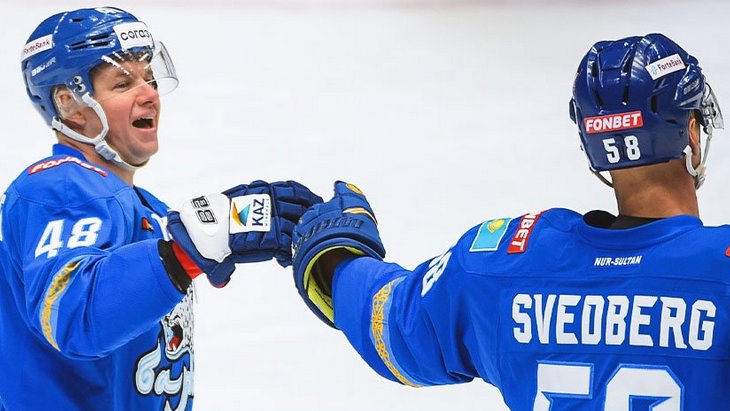 Хоккеисты «Барыса»