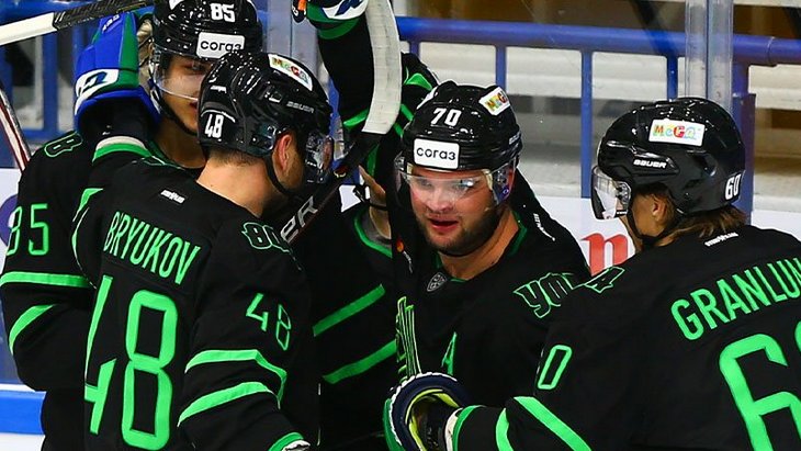 Хоккеисты «Салавата Юлаева»