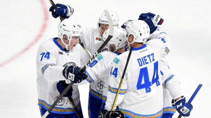 Игроки «Барыса»