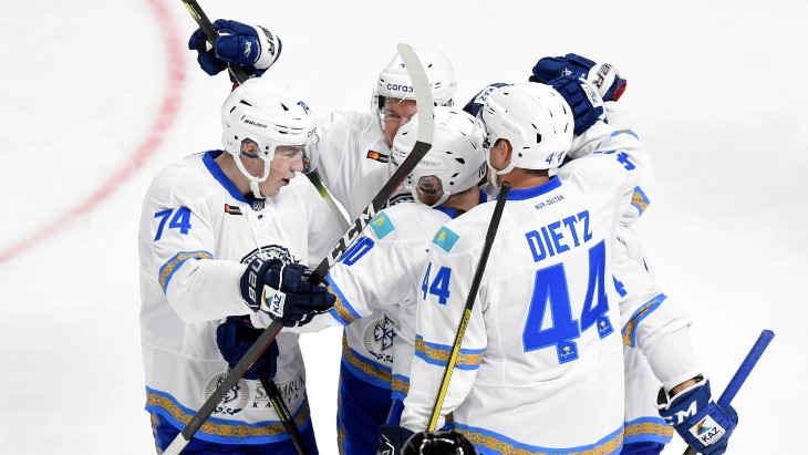 Игроки «Барыса»