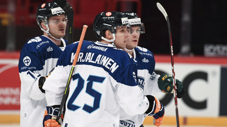 Хоккеисты сборной Финляндии