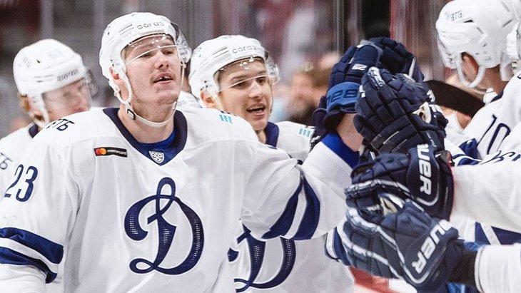 Хоккеисты московского «Динамо»