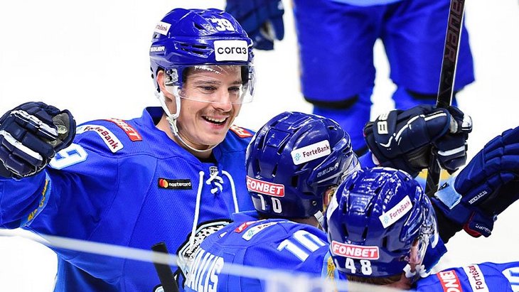 Хоккеисты «Барыса»