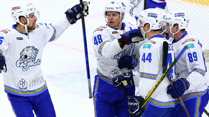 Игроки «Барыса»