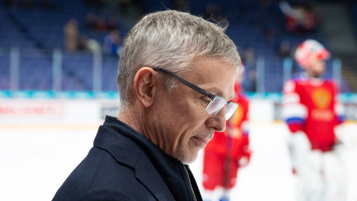 Игорь Ларионов