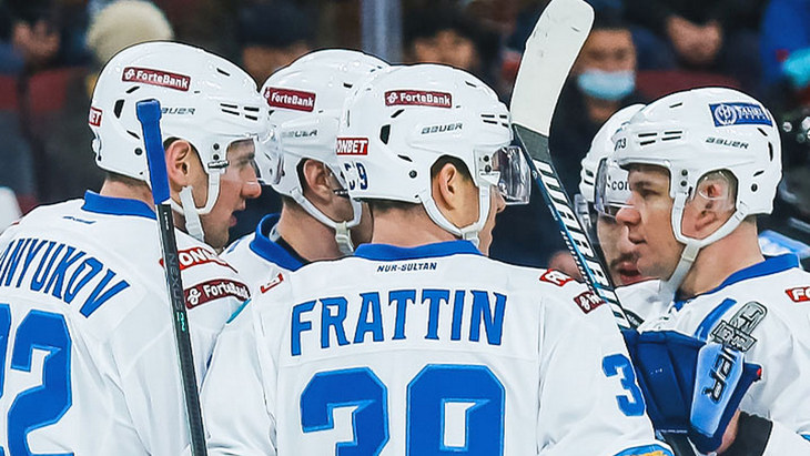 Хоккеисты «Барыса»