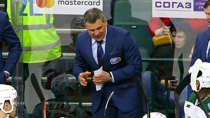 Дмитрий Квартальнов