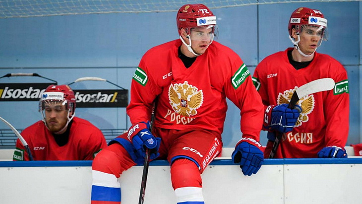 Хоккеисты сборной России