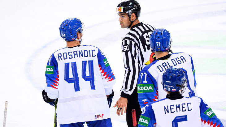 Хоккеисты сборной Словакии