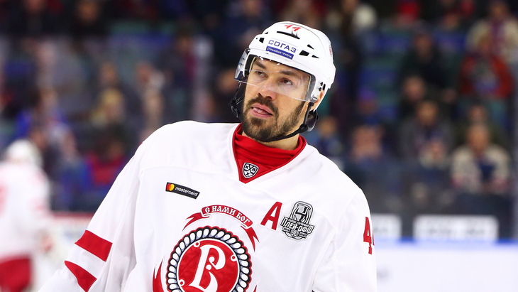 Евгений Артюхин