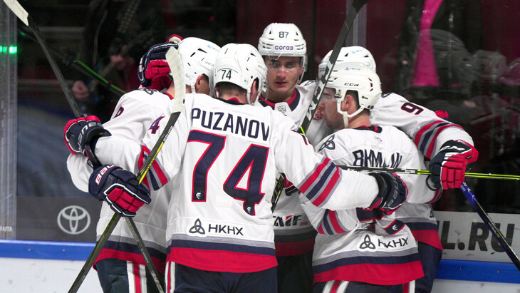 «Нефтехимик»