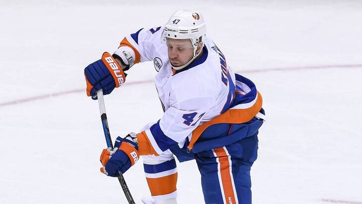 Лео Комаров