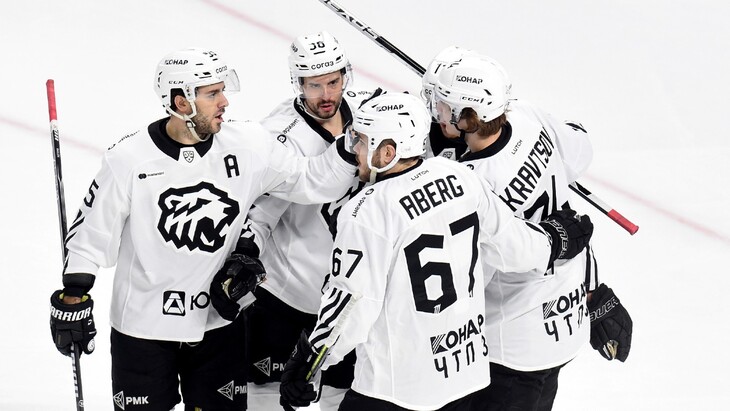 Игроки «Трактора»