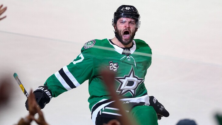 Александр Радулов