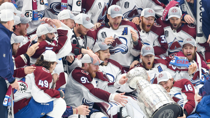 «Тампа-Бэй» — «Колорадо»