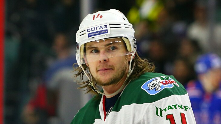 Виктор Тихонов