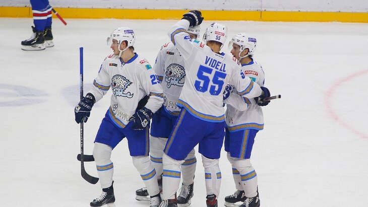 Игроки «Барыса»