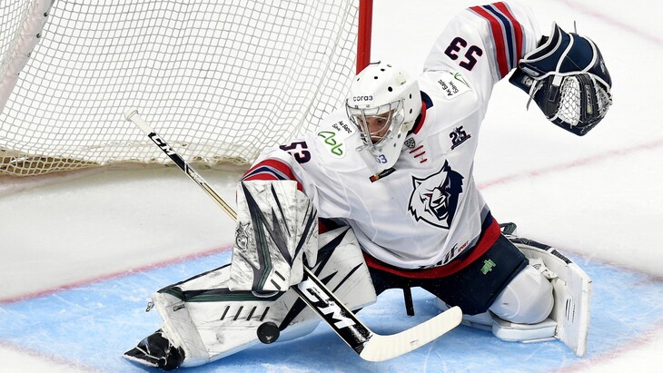 «Нефтехимик»