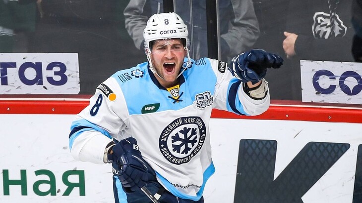 «Сибирь» подбирается к вершине таблицы Востока