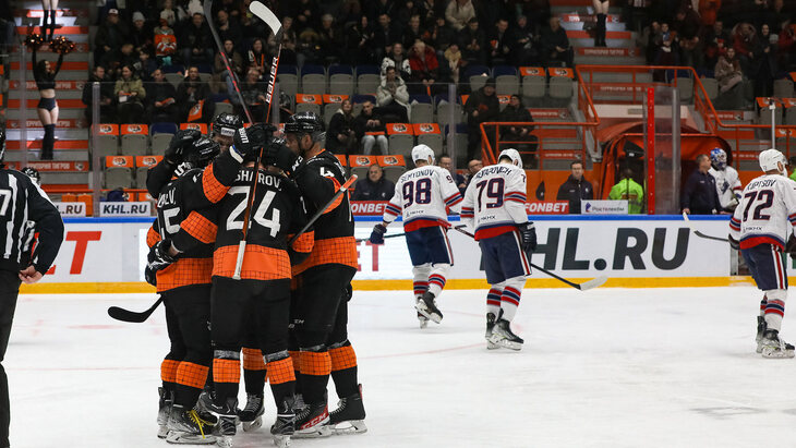 «Амур» продлил серию побед до четырех матчей