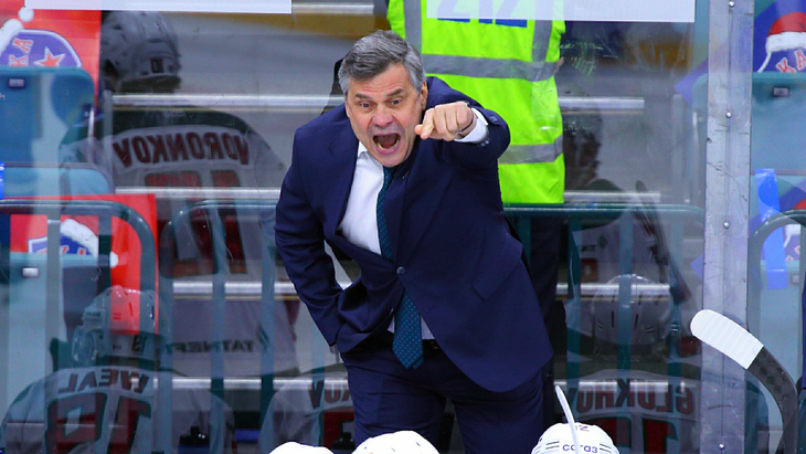 Дмитрий Квартальнов