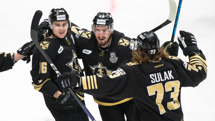 «Адмирал» в шестом матче серии