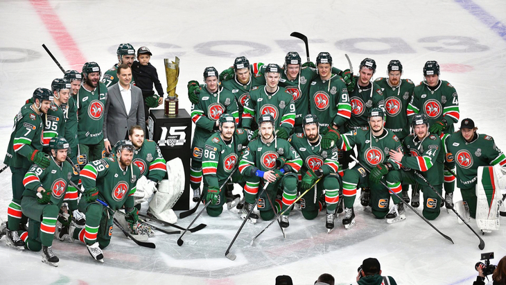 «Ак Барс» с кубком Восточной конференции