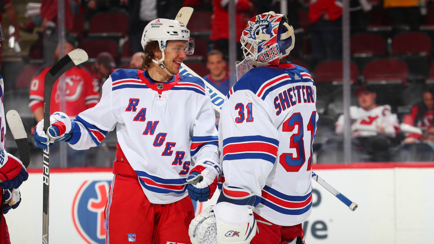 Артемий Панарин и Игорь Шестеркин