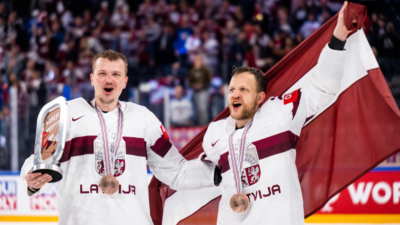 Латвийцы после матча с США