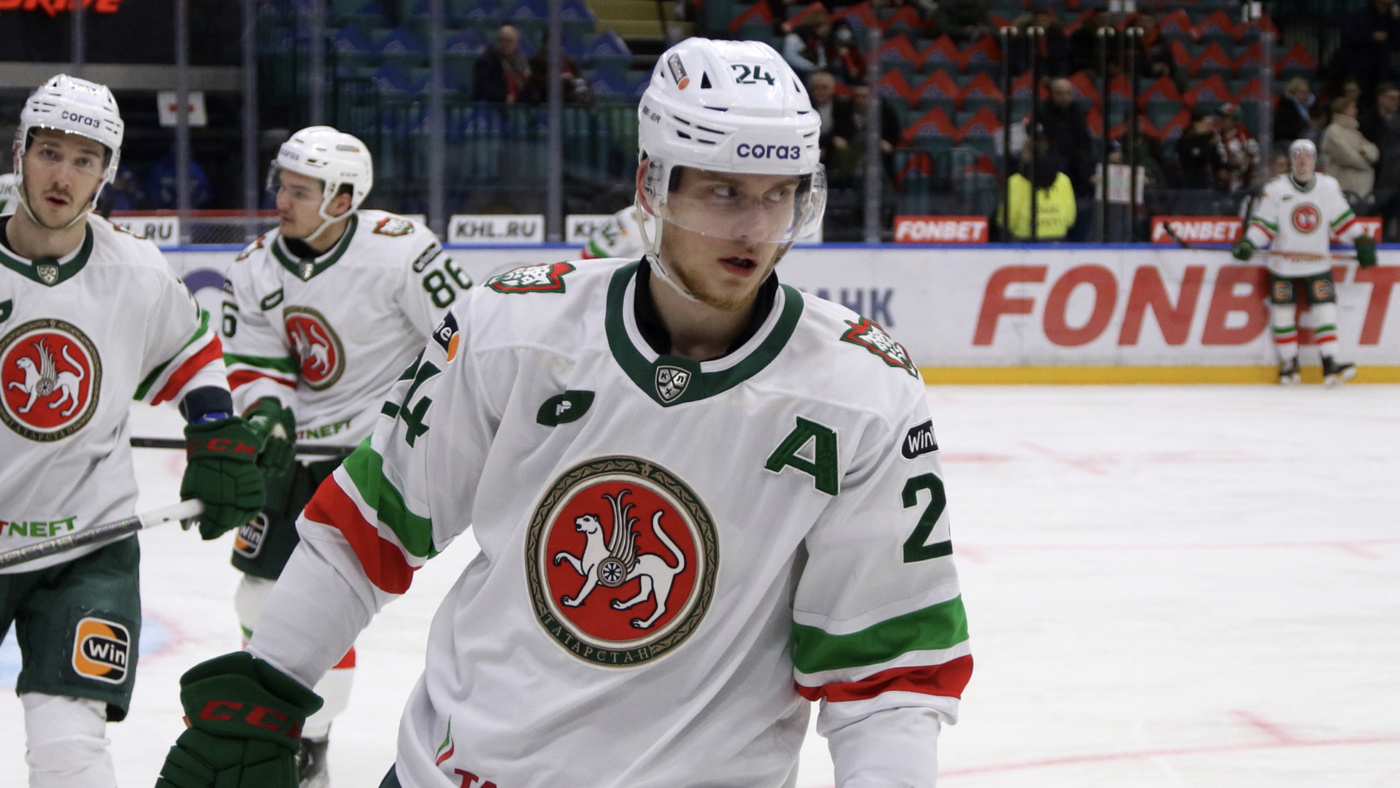 Илья Сафонов