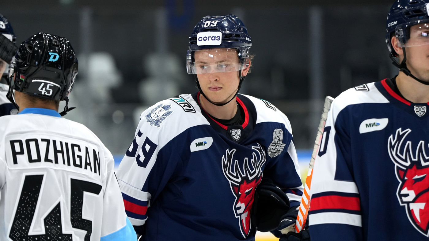 Игорь Ларионов