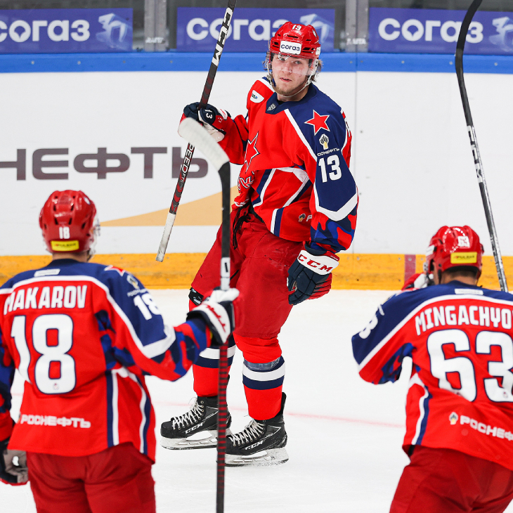 Прохор Полтапов после забитого гола в матче с «Адмиралом».