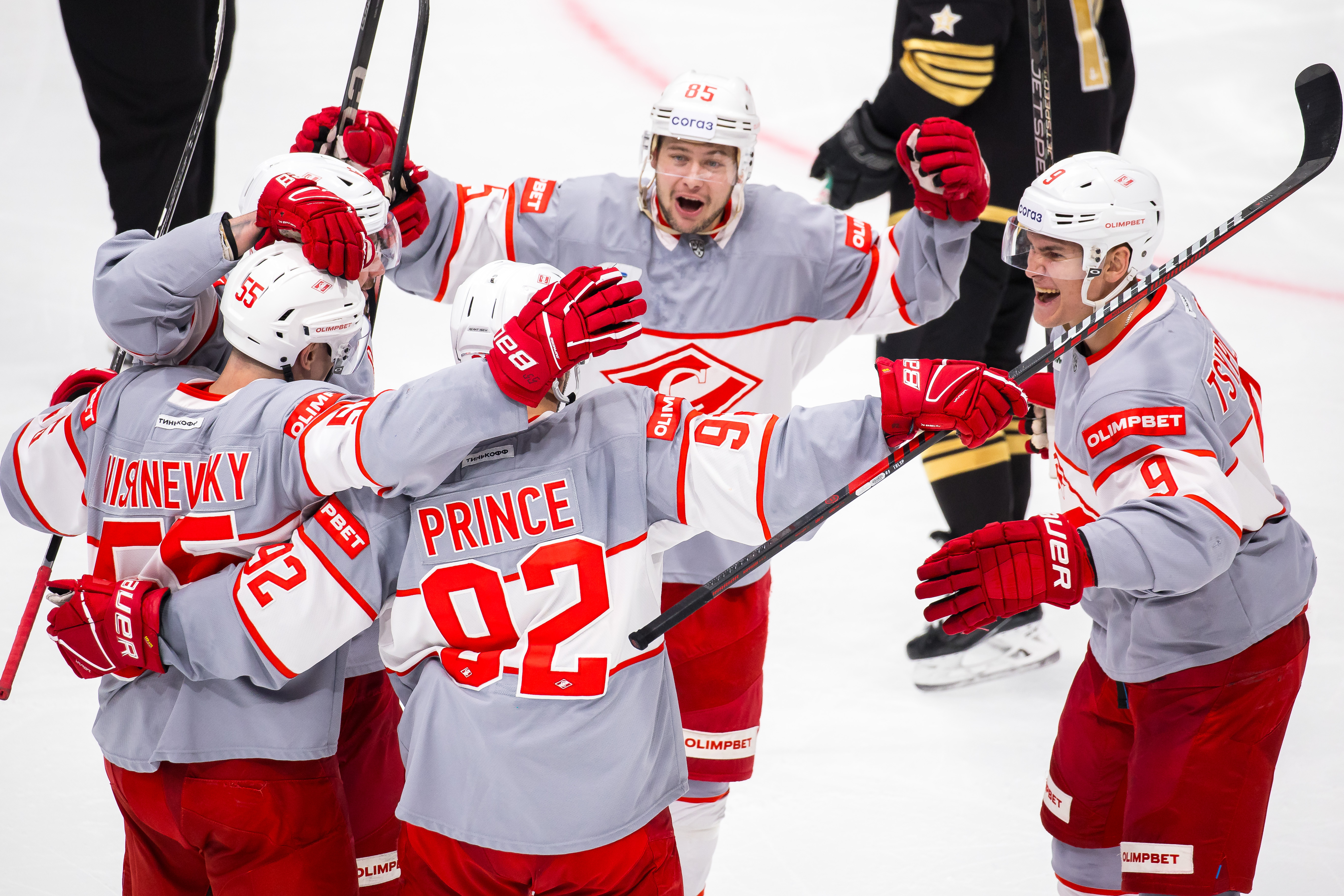 «Спартак» на «Фетисов-Арене»