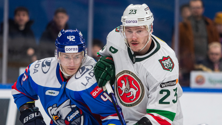 «Лада» в матче с «Ак Барсом»