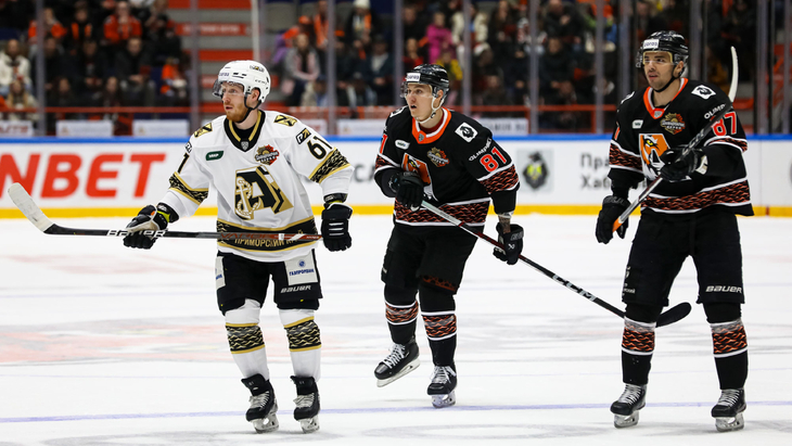 «Амур» — «Адмирал»