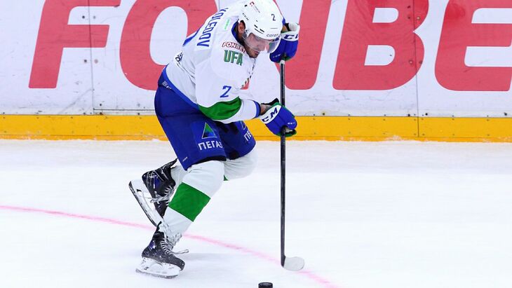 Защитник «Салавата» Павел Колядов