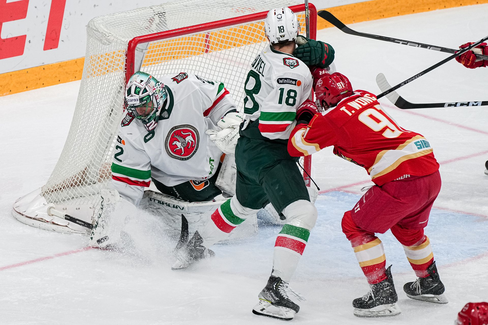 «Ак Барс» в игре с «Куньлунем»