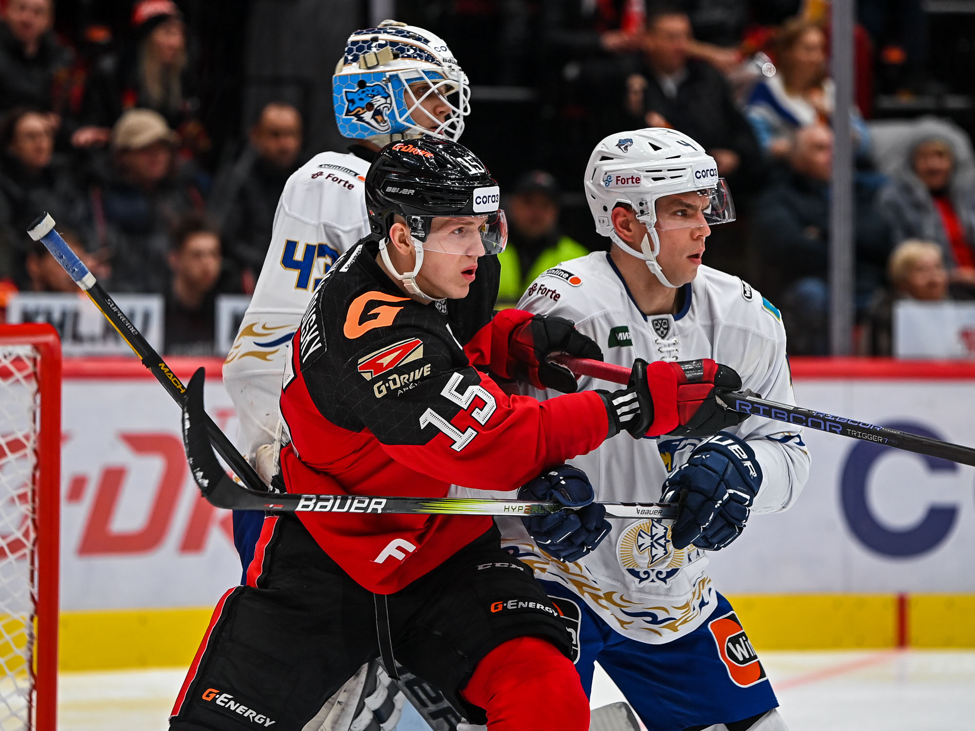 «Авангард» в матче с «Барысом»