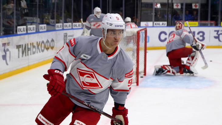 Максим Цыплаков