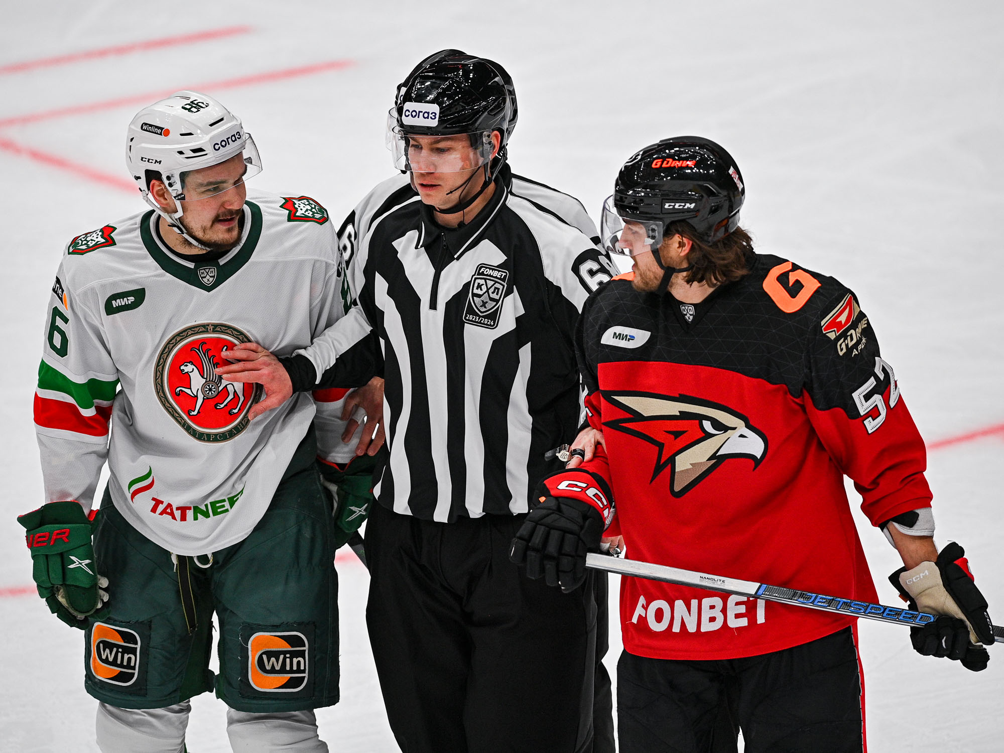 «Авангард» в игре против «Ак Барса»