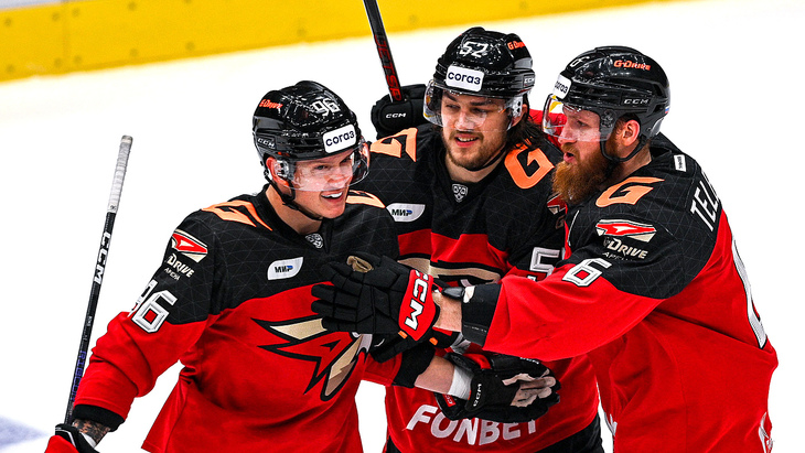 «Авангард» в матче с «Ак Барсом»