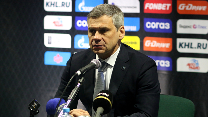 Дмитрий Квартальнов